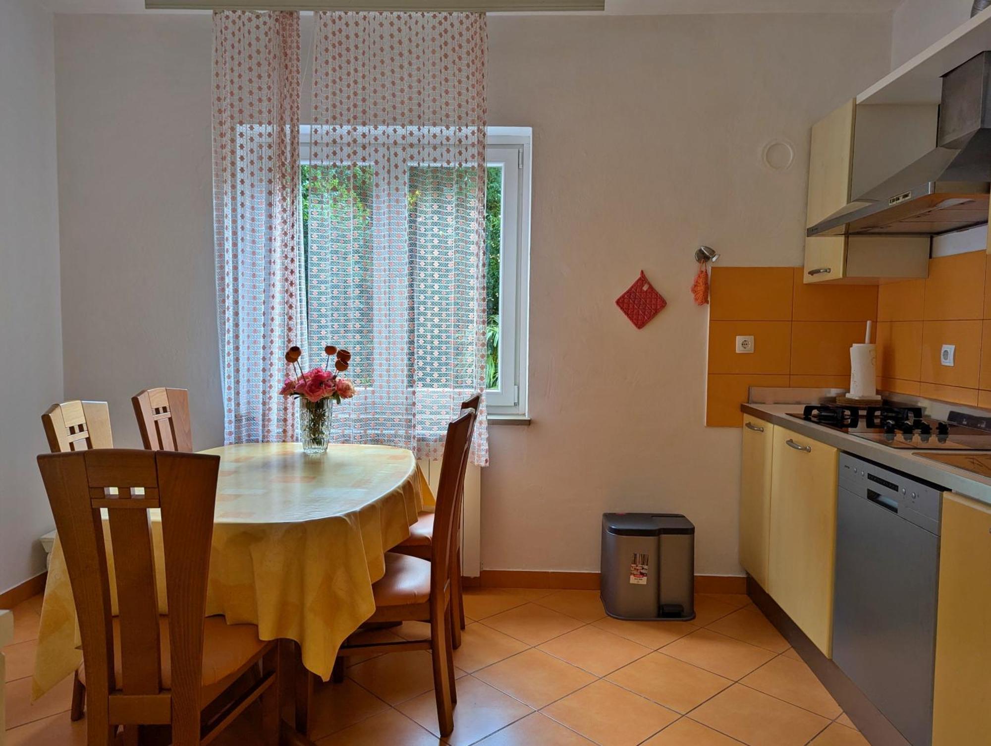 Apartment Luna Osp المظهر الخارجي الصورة